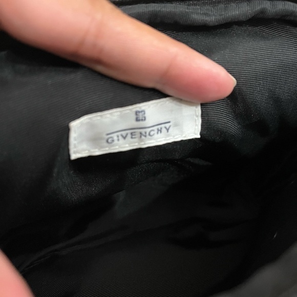 GIVENCHY NOVELTY POUCH - Picture 13 of 14